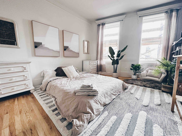 Enjoy your extended stay in NYC in this 1 bedroom, boho-chic sanctuary in one of  Rental unit in New York · 1 bedroom · 1 bed · 1 bath Entire rental unit vacation rental 884999256027259862