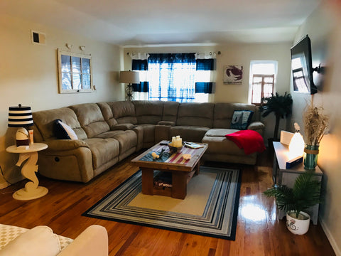 * Required: Must be 25 or older to book with photo id for all guests before chec New York, NY Rental unit in Staten Island · ★4.64 · 1 bedroom · 3 beds · 1 private bath Private room in rental unit vacation rental 34312163