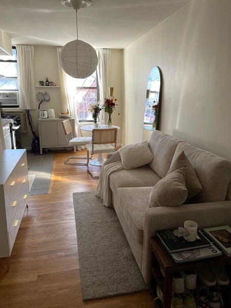 Super cozy apartment ideally located in Williamsburg, Brooklyn, right off the Me New York, NY Rental unit in Brooklyn · 1 bedroom · 1 bed · 1 bath Entire rental unit vacation rental 1023372202789074885