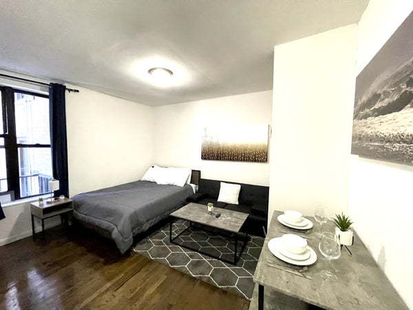 Beautiful & Modern studio apartment! This is a Gorgeous apartment in the heart o  Rental unit in New York · ★5.0 · Studio · 2 beds · 1 bath Entire rental unit vacation rental 656439552095891153