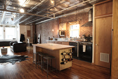 True New York loft in great neighborhood! The loft has windows on 3 sides and is New York, NY Rental unit in New York · 1 bedroom · 1 bed · 1 bath Entire rental unit vacation rental 4785941