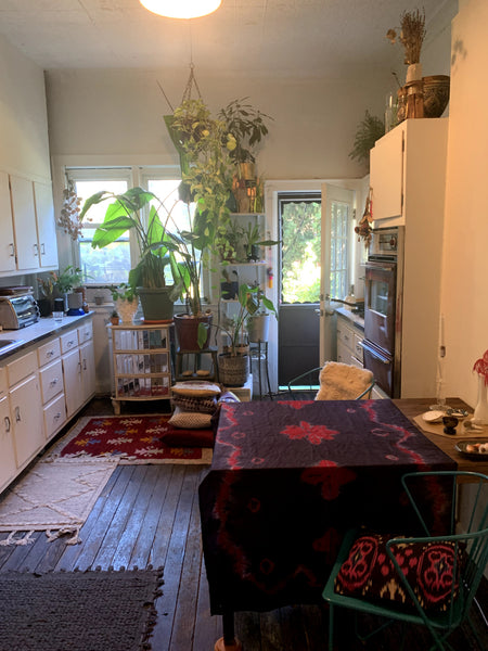 Plant lovers only<br /><br />Quaint + cozy with a magical garden that functions  New York, NY Rental unit in Brooklyn · ★4.64 · 1 bedroom · 1 bed · 1 bath Entire rental unit vacation rental 416557