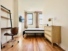 - Furnished room (80sq ft), tons of light, new hardwood floor, in a 7 bedroom, 3 New York, NY Rental unit in Brooklyn · ★New · 7 bedrooms · 6 beds · 3 shared baths Private room in rental unit vacation rental 1060639599206159555