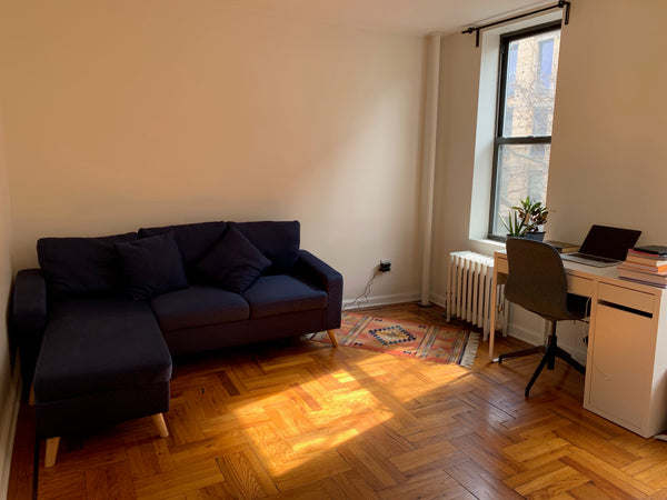 A cozy, minimalist one-bedroom apartment in the heart of the East Village! The b New York, NY Rental unit in New York · ★4.75 · 1 bedroom · 1 bed · 1 bath Entire rental unit vacation rental 31951675