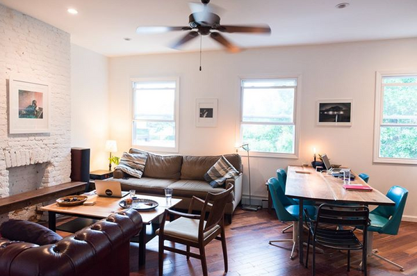 Cozy room in nice duplex apartment with a comfortable common area full of light New York, United States Rental unit in Brooklyn · 1 bedroom · 1 bed · 1 shared bath Private room in rental unit vacation rental 31070935