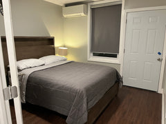 Room in a spacious and modern 2-bedroom apartment near Manhattan. Host will be p  Rental unit in Bronx · ★4.85 · 1 bedroom · 1 bed · 1 shared bath Private room in rental unit vacation rental 738531349516163975