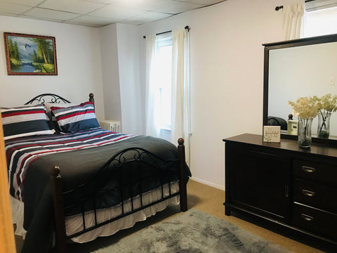 Beautiful  two bedroom with full bathroom. Access to  kitchen, Wi-Fi and FIOS ca New York, NY Home in Queens · ★4.96 · 2 bedrooms · 2 beds · 1 private bath Private room in home vacation rental 53065241