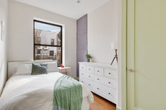 Welcome to your new home in vibrant Bedford-Stuyvesant. Jefferson is a great opt New York, NY Rental unit in Brooklyn · 1 bedroom · 1 bed · 2 shared baths Private room in rental unit vacation rental 552042242548350696
