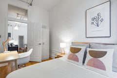 Spacious, beautiful, comfortable and spotless 4 Bedroom & 2 complete Bathrooms a  Rental unit in Brooklyn · ★4.0 · 1 bedroom · 1 bed · 2 shared baths Private room in rental unit vacation rental 51791648