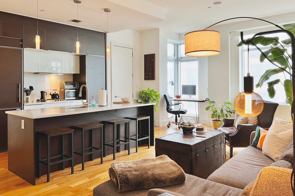 Located in the heart of Williamsburg Brooklyn, my home is bright, spacious, comf New York, NY Rental unit in Brooklyn · ★5.0 · 2 bedrooms · 2 beds · 2 baths Entire rental unit vacation rental 624059578503166374