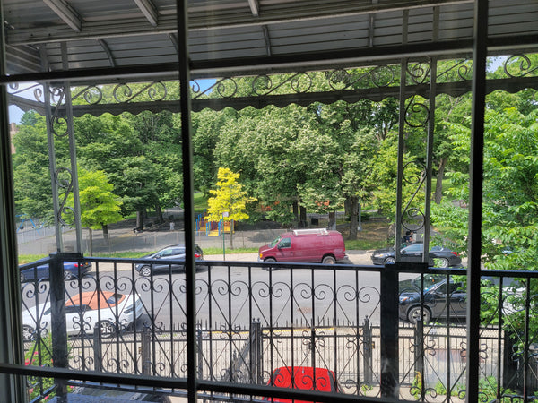 Gated -2 family home with 3 bedroom apt with a big deck  overlooking St. Marys P  Home in Bronx · 3 bedrooms · 3 beds · 1.5 baths Entire home vacation rental 5374912