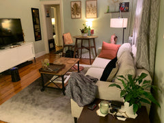 Cozy 1 bedroom apartment in Woodside, Queens. The condition of the building and  New York, United States Rental unit in Queens · 1 bedroom · 2 beds · 1 bath Entire rental unit vacation rental 49116842