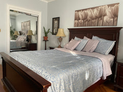 1 bock from Sunset Park, close to public transportation,  multicultured neighbor New York, United States Home in Brooklyn · ★4.79 · 1 bedroom · 1 bed · 1 shared bath Private room in home vacation rental 54326605