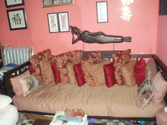 Beautifully Zen inspired flat to share in multi cultural neighborhood.  Lots of  New York, NY Rental unit in New York · 1 bedroom · 1 bed · 1 shared bath Shared room in rental unit vacation rental 3789265