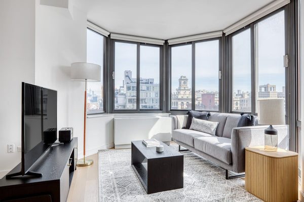Discover the best of Downtown, with this one-bedroom Tribeca apartment with high New York, NY Rental unit in New York · 1 bedroom · 1 bed · 1 bath Entire rental unit vacation rental 34384911