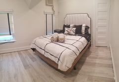 Forget your worries in this spacious and serene space.<br />Booking rooms on Air  Home in Brooklyn · ★4.83 · 1 bedroom · 1 bed · 1 shared bath Private room in home vacation rental 680550539811300085