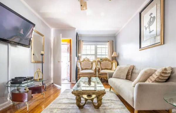 Relax with the whole family at this peaceFor popular dates/h olidays, please boo  Home in Brooklyn · 2 bedrooms · 2 beds · 1 bath Entire home vacation rental 949568692319559308