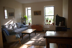 This large 1 bedroom 1.5 bathroom apartment is located between 2 great Brooklyn  New York, NY Rental unit in Brooklyn · ★4.67 · 1 bedroom · 1 bed · 1.5 baths Entire rental unit vacation rental 212544