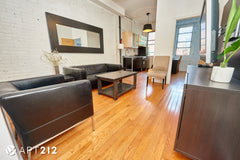Fully furnished amazing 3 bedrooms.<br />Located in the heart of Soho, Elizabeth  Rental unit in New York · 3 bedrooms · 3 beds · 1.5 baths Private room in rental unit vacation rental 43034073