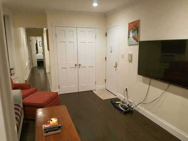 Beautiful,spacious apartment in the heart of East Village. The best bars, restau Ithaca, NY Rental unit in New York · ★4.80 · 1 bedroom · 1 bed · 1 private bath Private room in rental unit vacation rental 15789384