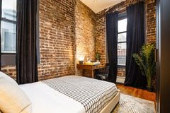 This clean, spacious and glossy room is available for a long-term or a <br />     Rental unit in New York · 4 bedrooms · 1 bed · 0 shared baths Private room in rental unit vacation rental 888237097750103966