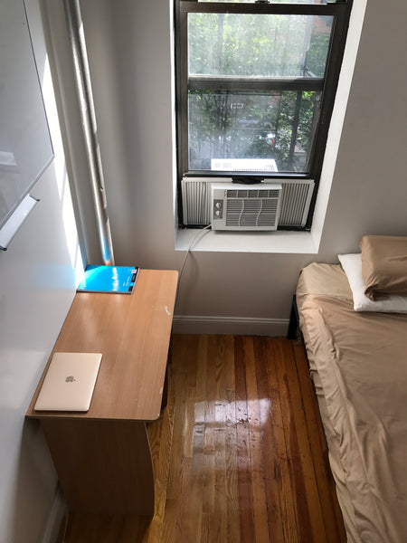 Single private room steps away from the 2 and 3 trains on 125th. The room Has it New York, NY Rental unit in New York · ★4.71 · 1 bedroom · 1 bed · 1 shared bath Private room in rental unit vacation rental 19743260