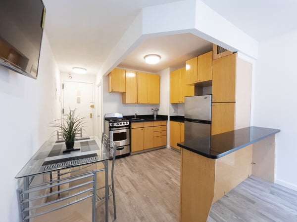 626 10th Avenue is a well maintained mid-rise six-story residential building in  New York, NY Rental unit in New York · 3 bedrooms · 3 beds · 2 baths Entire rental unit vacation rental 966526373755872916