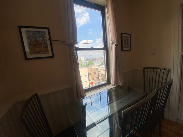 Moving to NYC? Need a place to stay while you search for your new apt? Perfect f New York, NY Rental unit in New York · 1 bedroom · 1 bed · 1 shared bath Private room in rental unit vacation rental 28149715
