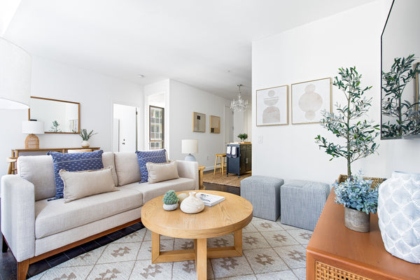 This stylish & bright 2BR & 1 BTH spot is located in a luxury and residential ap  Rental unit in New York · ★New · 2 bedrooms · 3 beds · 1 bath Entire rental unit vacation rental 1036783974434798290