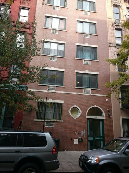 Large spacious room available in a fantastic East Village apartment.  Elevator b New York, NY Rental unit in New York · ★4.0 · 1 bedroom · 1 bed · 1 bath Private room in rental unit vacation rental 13116397