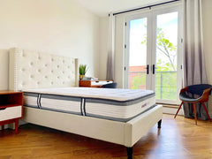 Get a true New York experience with floor to ceiling windows, 2 blocks from pros New York, NY Rental unit in Brooklyn · 1 bedroom · 1 bed · 2 shared baths Private room in rental unit vacation rental 49014354
