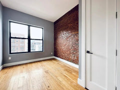 - Huge furnished room, wardrobe, new hardwood floor, dishwasher.<br />- Newly re New York, NY Rental unit in Brooklyn · 4 bedrooms · 1 bed · 2 shared baths Private room in rental unit vacation rental 845595188056013778