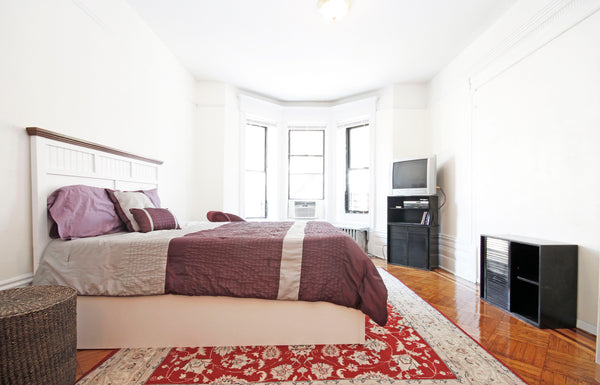 3 bedroom apartment. New York, NY Home in Brooklyn · ★4.77 · 3 bedrooms · 4 beds · 1 bath Entire home vacation rental 411918