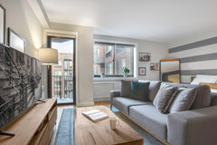 Show up and start living from day one in Downtown with this bright studio Bluegr New York, NY Rental unit in New York · Studio · 1 bed · 1 bath Entire rental unit vacation rental 30387820