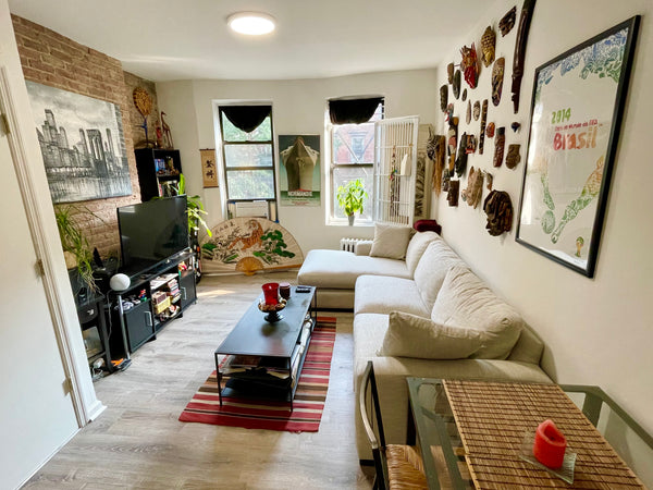 Hi, I’m hoping to share a little piece of my world with fellow travelers! My coz New York, NY Rental unit in New York · ★4.87 · 1 bedroom · 1 bed · 1 bath Entire rental unit vacation rental 51003110