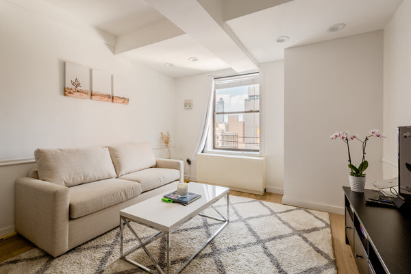 Welcome to your luxury home in the heart of Times Square! The building boasts 24 New York, NY Condo in New York · ★4.95 · 1 bedroom · 2 beds · 1 shared bath Private room in condo vacation rental 48341938