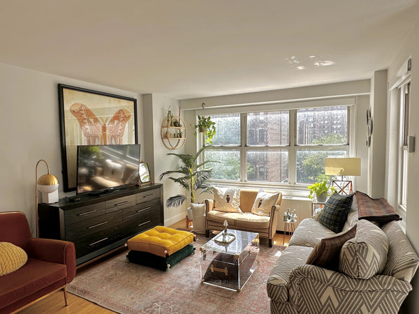 Spacious, peaceful, and centrally-located apartment. Walking distance to everyth New York, NY Rental unit in New York · ★New · Studio · 1 bed · 1 bath Entire rental unit vacation rental 1049518919826643382