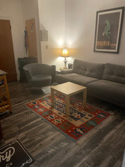 The apartment is occupied by two professionals, one is working in production, an New York, NY Rental unit in Queens · 1 bedroom · 1 bed · 1 shared bath Private room in rental unit vacation rental 627075354277215363