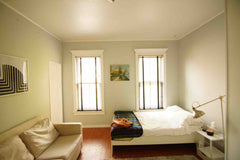 Keep it simple at this peaceful and centrally-located just one block from the Gr New York, NY Townhouse in Brooklyn · ★4.95 · 1 bedroom · 1 bed · 1 shared bath Private room in townhouse vacation rental 53292074
