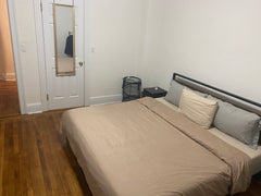 One private room in a spacious apartment in the UWS. King bed. 2 blocks from cen Montreal, Canada Rental unit in New York · ★4.70 · 1 bedroom · 1 bed · 1 shared bath Private room in rental unit vacation rental 705884337775421334