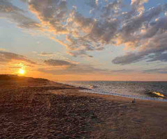 Quiet beach apartment for family or friends. Great Getaway apartment near the be New York, United States Rental unit in Queens · ★4.09 · 2 bedrooms · 3 beds · 1 bath Entire rental unit vacation rental 50423127