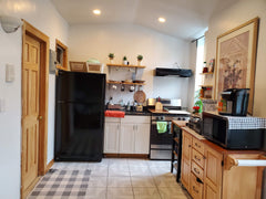 Conveniently located  in beautiful and trendy Clinton hill neighborhood this coz New York, NY Rental unit in Brooklyn · ★4.86 · 1 bedroom · 2 beds · 1 bath Entire rental unit vacation rental 49296171