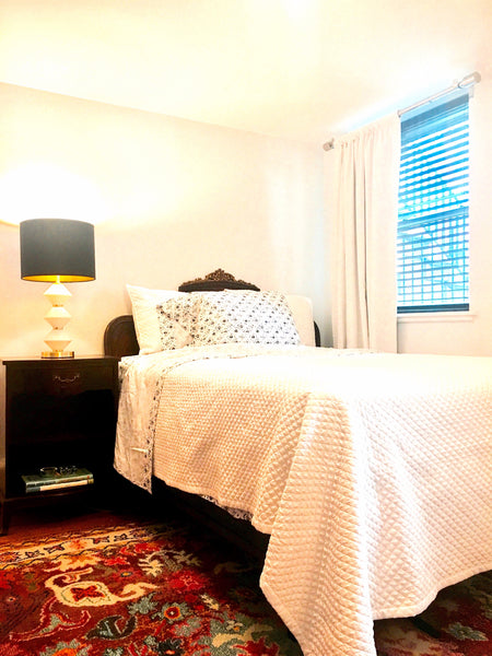 The Bedroom is nicely sized private door with a large closet, private entrance.  New York, United States Rental unit in Brooklyn · 1 bedroom · 1 bed · 1 shared bath Private room in rental unit vacation rental 42883053