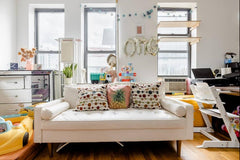 Walk-up building on 5 floor with easy access to everything from this perfectly l New York, NY Rental unit in New York · 1 bedroom · 1 bed · 1 bath Private room in rental unit vacation rental 985044649773075580