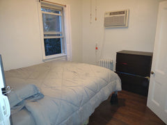 Greenpoint is a safe, convenient option for exploring all parts of Manhattan, Br New York, NY Guest suite in Brooklyn · ★4.93 · 1 bedroom · 1 bed · 1 private bath Private room in guest suite vacation rental 53050810