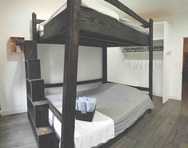 BRAND NEW 1 bedroom shared home in Brooklyn! This hidden gem is 4 blocks from th New York, NY Rental unit in Brooklyn · ★4.73 · 1 bedroom · 2 beds · 1 shared bath Private room in rental unit vacation rental 27359696