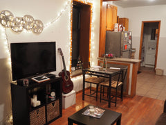 Surrounded by multiple cafes, bars and restaurant’s. L,J,M and Z train lines all New York, NY Rental unit in Brooklyn · 1 bedroom · 1 bed · 1 bath Private room in rental unit vacation rental 10909032