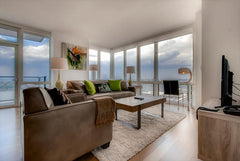 Experience the best of Manhattan from this spectacular building. From sweeping v Hawthorne, NJ Serviced apartment in New York · 2 bedrooms · 3 beds · 2 baths Entire serviced apartment vacation rental 13891302