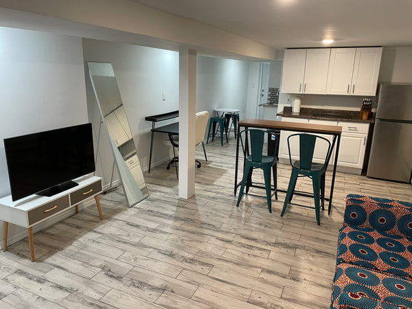 This gut renovated extra large Studio comes with a full bathroom, a nice kitchen New York, NY Rental unit in Brooklyn · ★4.67 · 1 bedroom · 1 bed · 1 bath Entire rental unit vacation rental 620499908179792270