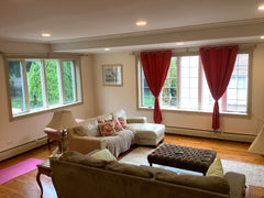 Private Bronx Getaway. <br />Fully Furnished & stocked for typical short stay w/ New York, United States Vacation home in The Bronx · ★4.93 · 2 bedrooms · 3 beds · 1 bath Entire vacation home vacation rental 723456435927632001